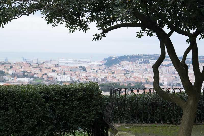 Bed and Breakfast D'Ago48 Ancona Exterior foto